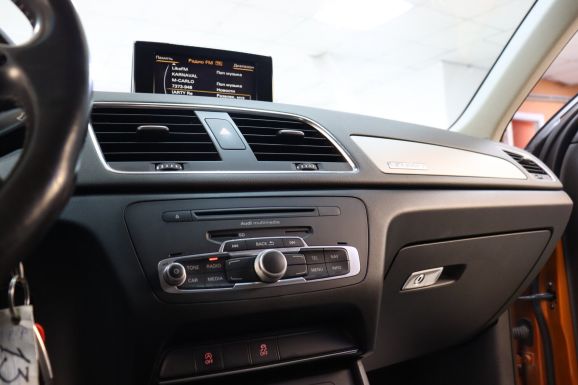 Audi Q3, 2.0 л, Робот, 2014 фото 12