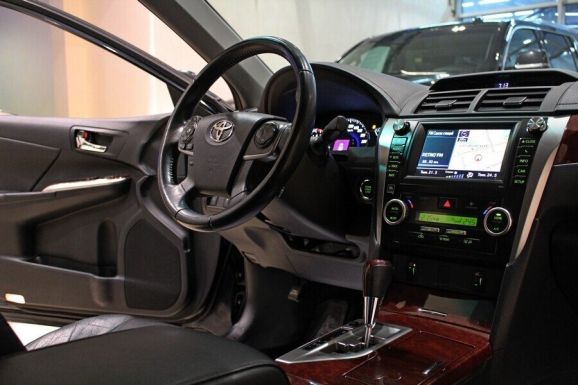 Toyota Camry, 2.5 л, АТ, 2014 фото 7