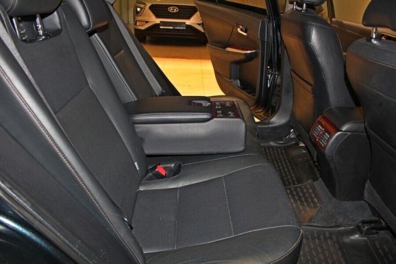 Toyota Camry, 2.5 л, АТ, 2014 фото 8