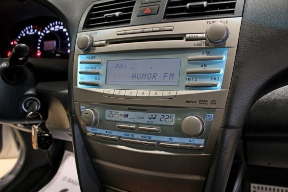 Toyota Camry, 2.4 л, МТ, 2011 фото 9