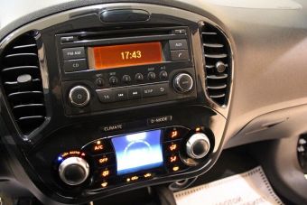 Nissan Juke, 1.6 л, МКПП, 2014 фото 2