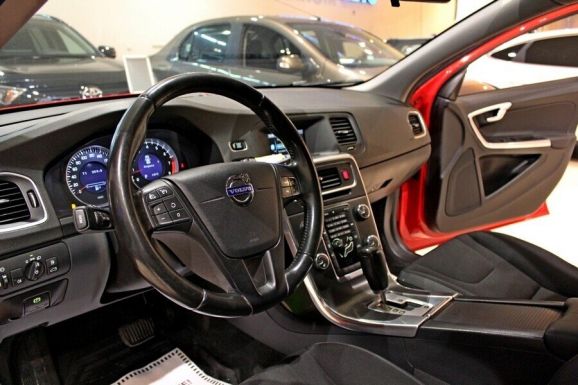 Volvo S60, 2.0 л, Робот, 2011 фото 7