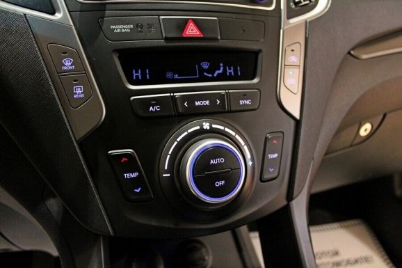 Hyundai Santa Fe, 2.2 л, АТ, 2017 фото 2