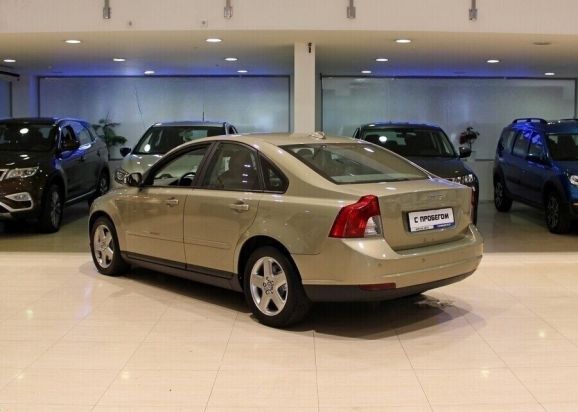 Volvo S40, 2.0 л, Робот, 2011 фото 5