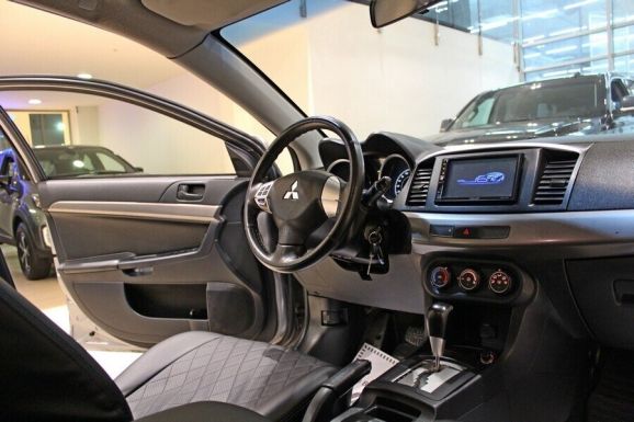 Mitsubishi Lancer, 1.6 л, АТ, 2012 фото 7