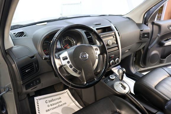 Nissan X-Trail, 2.0 л, АТ, 2012 фото 7