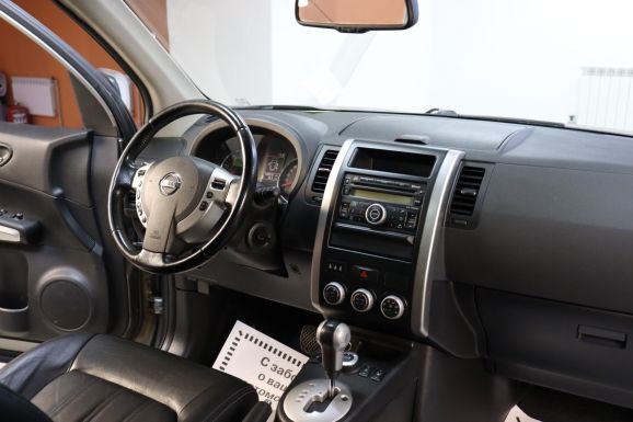 Nissan X-Trail, 2.0 л, АТ, 2012 фото 9
