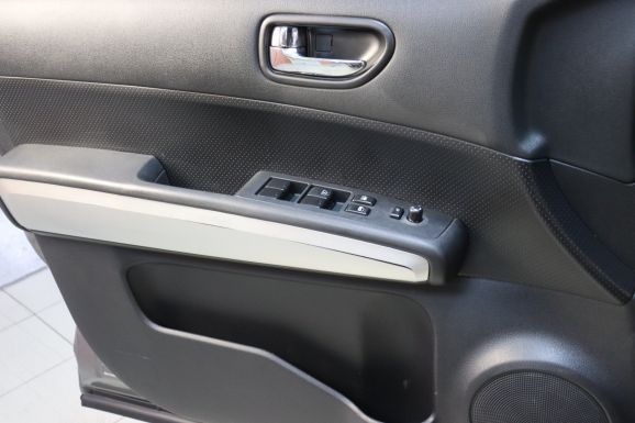 Nissan X-Trail, 2.0 л, АТ, 2012 фото 10