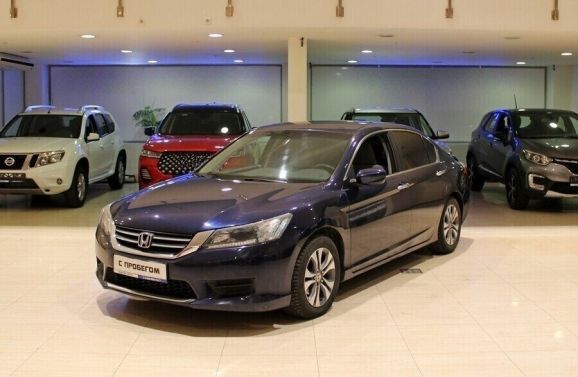 Honda Accord, 2.4 л, Вариатор, 2013 фото 3