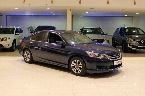 Honda Accord, 2.4 л, Вариатор, 2013 фото 4