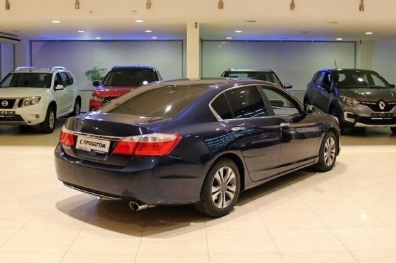 Honda Accord, 2.4 л, Вариатор, 2013 фото 6