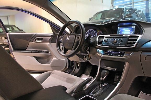 Honda Accord, 2.4 л, Вариатор, 2013 фото 7