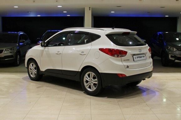 Hyundai ix35, 2.0 л, АТ, 2011 фото 4