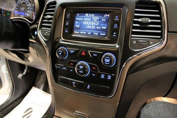 Jeep Grand Cherokee, 3.0 л, АТ, 2013 фото 9