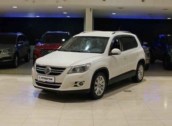 Volkswagen Tiguan, 2.0 л, АТ, 2009 фото 3