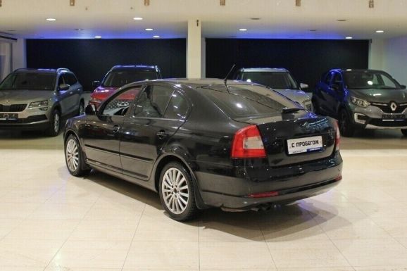 Skoda Octavia, 1.8 л, АТ, 2012 фото 6