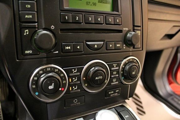 Land Rover Freelander, 2.2 л, АТ, 2010 фото 1