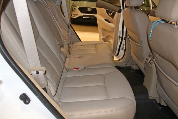 Nissan X-Trail, 2.5 л, Вариатор, 2016 фото 8