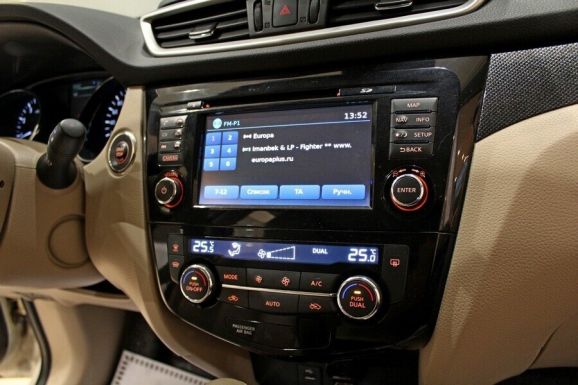 Nissan X-Trail, 2.5 л, Вариатор, 2016 фото 10