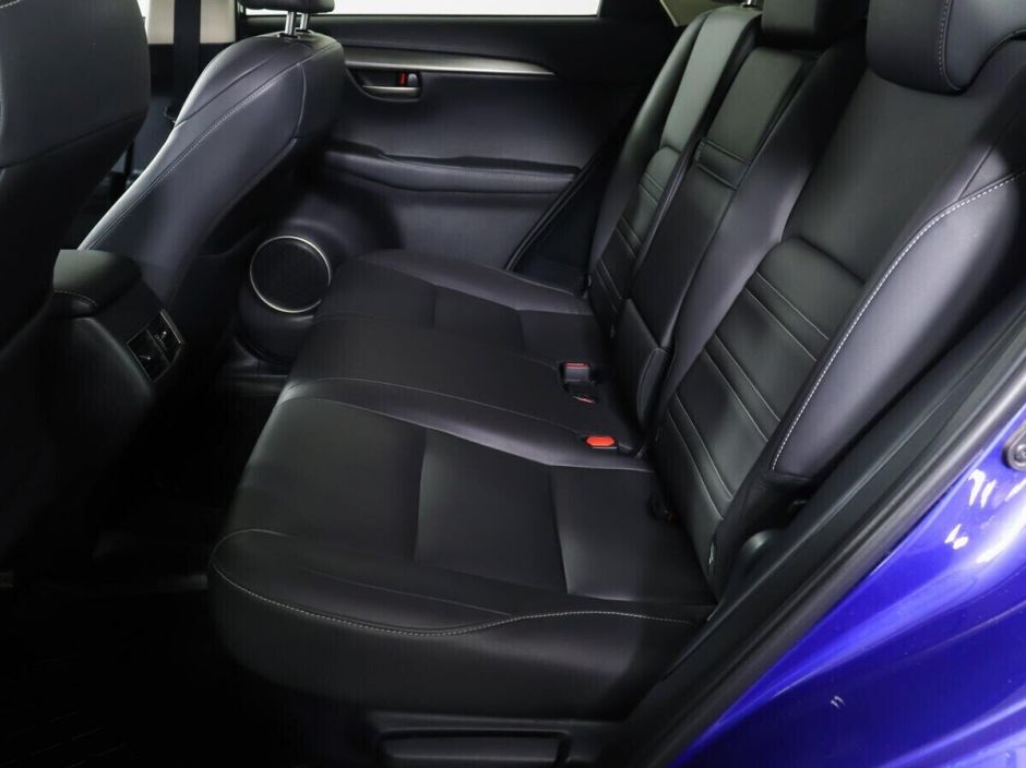 Lexus NX, 2.0 л, Вариатор, 2015 фото 1