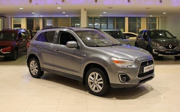 Mitsubishi ASX, 2.0 л, Вариатор, 2013 фото 4