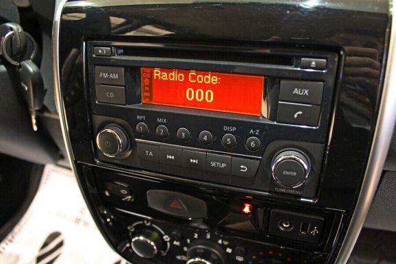 Nissan Terrano, 2.0 л, АТ, 2014 фото 1