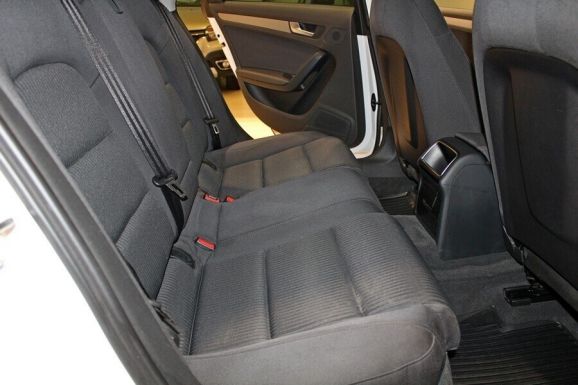 Audi A4, 1.8 л, Вариатор, 2015 фото 1