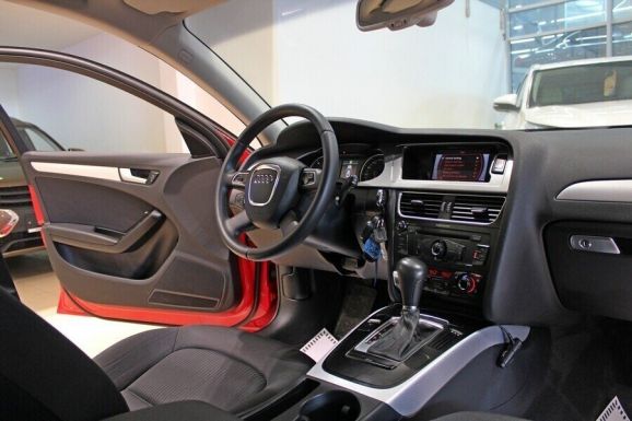 Audi A4, 1.8 л, Вариатор, 2009 фото 7