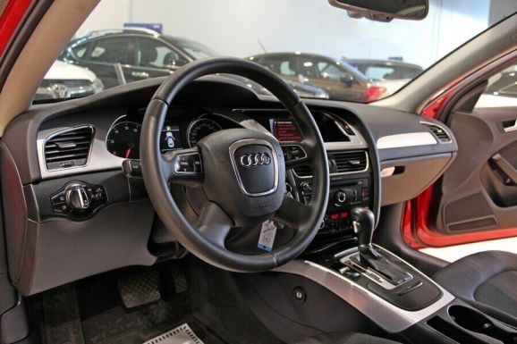 Audi A4, 1.8 л, Вариатор, 2009 фото 1