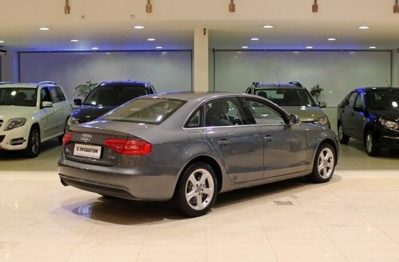 Audi A4, 1.8 л, Вариатор, 2014 фото 4