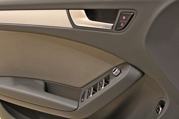 Audi A4, 1.8 л, Вариатор, 2014 фото 8