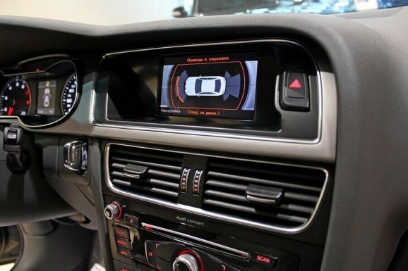 Audi A4, 1.8 л, Вариатор, 2014 фото 2