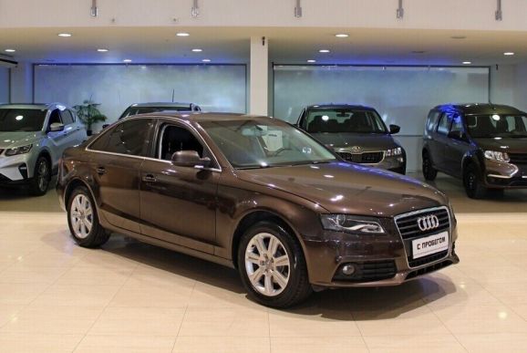 Audi A4, 1.8 л, Вариатор, 2011 фото 4