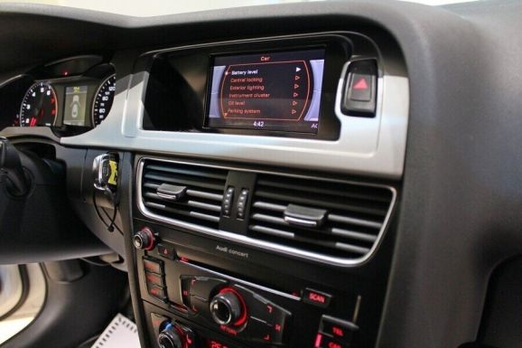 Audi A4, 1.8 л, Вариатор, 2010 фото 10