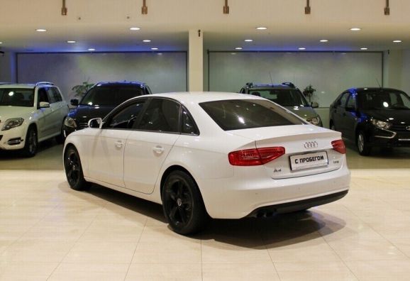 Audi A4, 1.8 л, Вариатор, 2010 фото 6