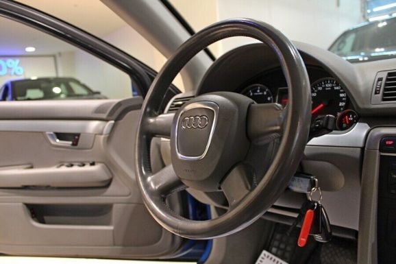 Audi A4, 2.0 л, Вариатор, 2006 фото 8