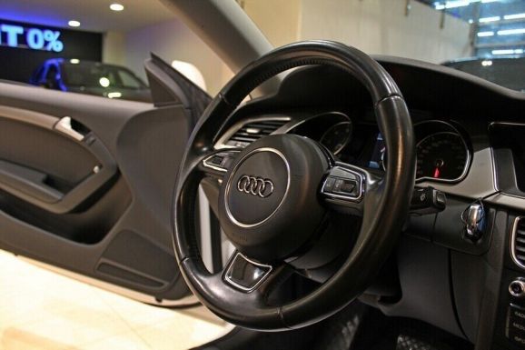 Audi A5, 1.8 л, Вариатор, 2013 фото 7