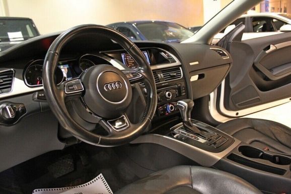 Audi A5, 1.8 л, Вариатор, 2013 фото 2