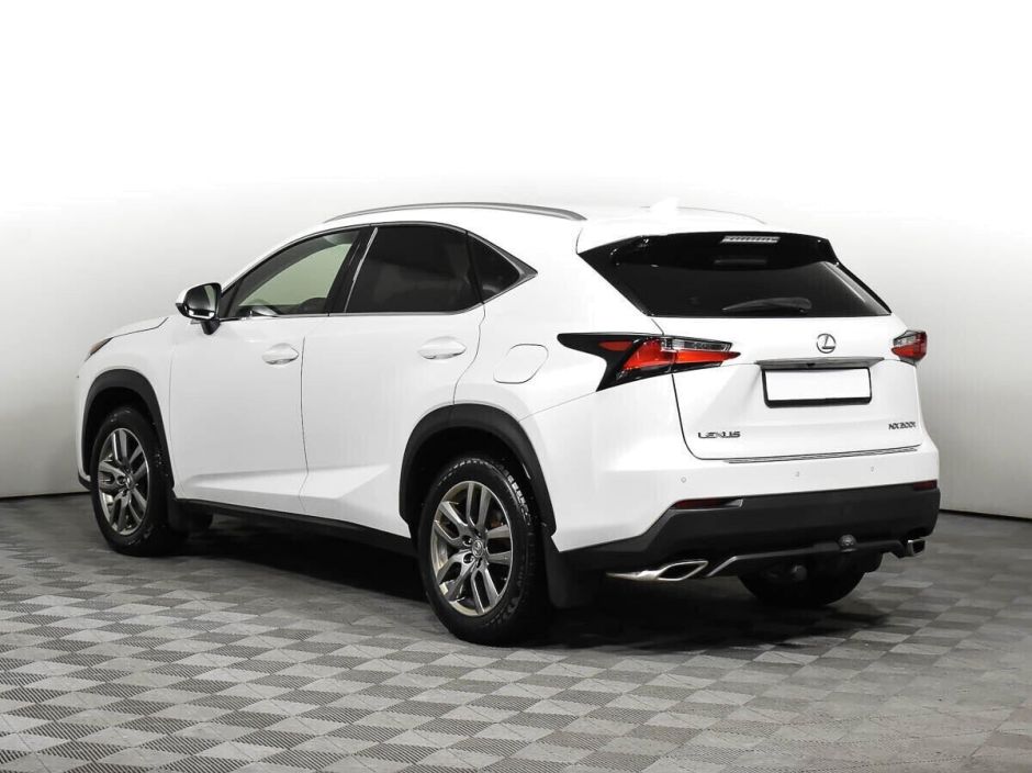 Lexus NX, 2.0 л, Вариатор, 2015 фото 6