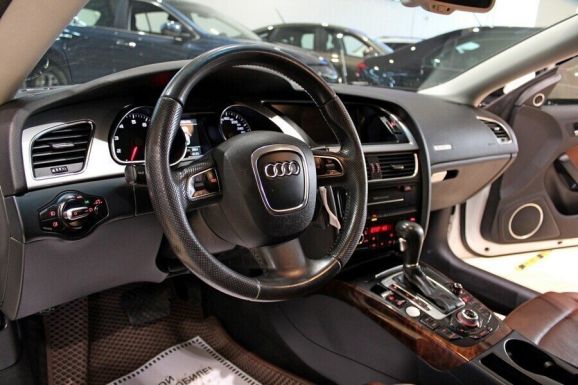 Audi A5, 2.0 л, Робот, 2012 фото 12