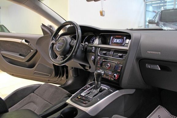 Audi A5, 2.0 л, Робот, 2013 фото 7
