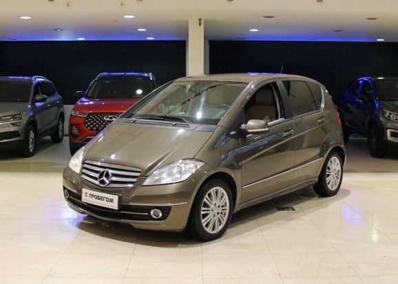 Mercedes-Benz A-Класс, 1.7 л, Вариатор, 2012 фото 3