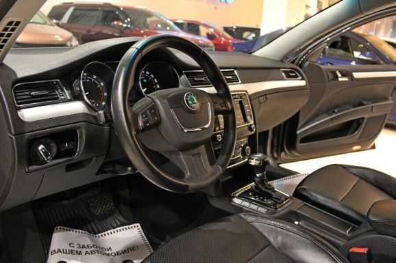 Skoda Superb, 1.8 л, АТ, 2012 фото 7