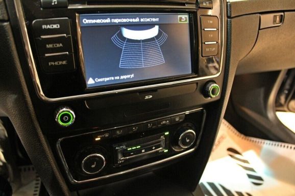 Skoda Superb, 1.8 л, АТ, 2012 фото 8