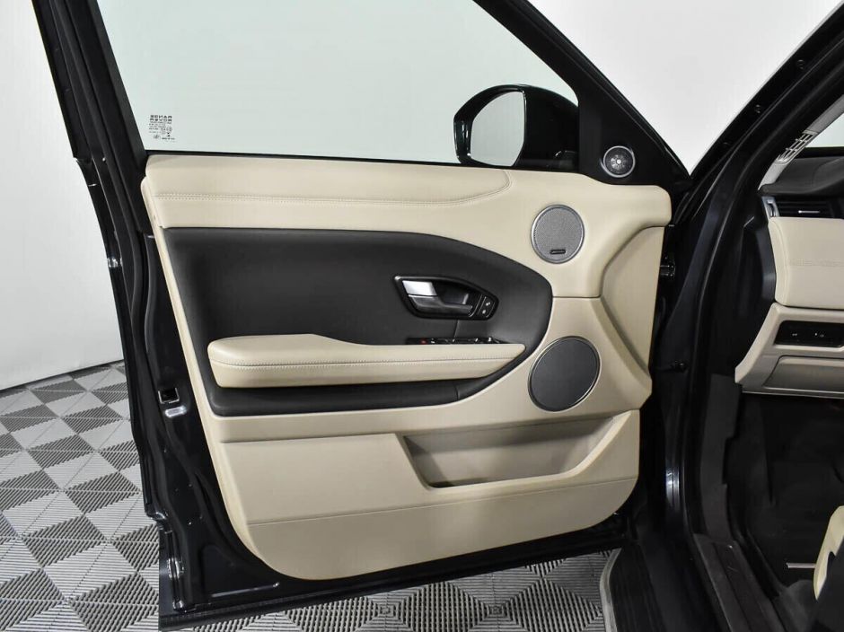 Land Rover Range Rover Evoque, 2.0 л, АТ, 2015 фото 5