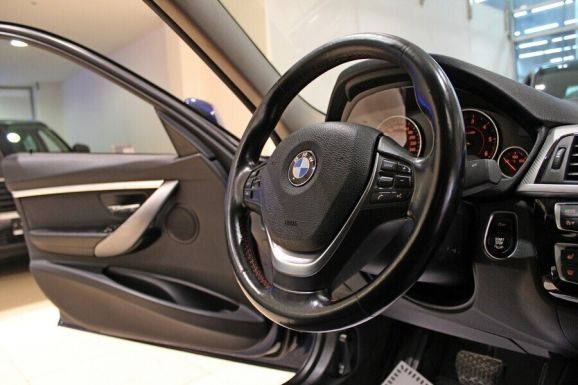 BMW 3 серии, 2.0 л, АТ, 2017 фото 11