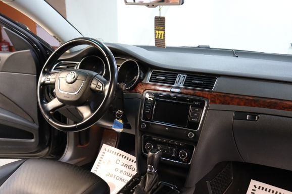 Skoda Superb, 1.8 л, АТ, 2010 фото 10