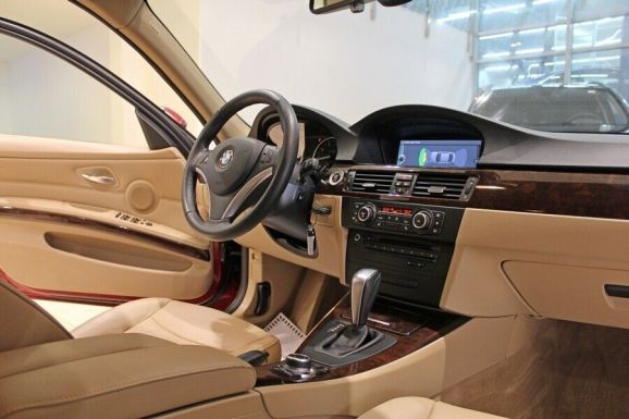 BMW 3 серии, 2.0 л, АТ, 2009 фото 7