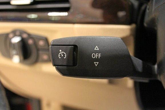 BMW 3 серии, 2.0 л, АТ, 2009 фото 2