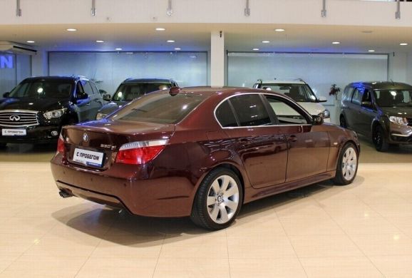 BMW 5 серии, 3.0 л, АТ, 2010 фото 6